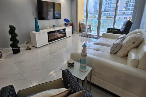 Copropriété à louer à Hollywood, Floride: 1 chambre, 69.21 m2 № 2013755 - photo 24