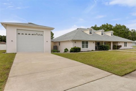 House in Ocala, Florida 4 bedrooms, 299.61 sq.m. № 2290934