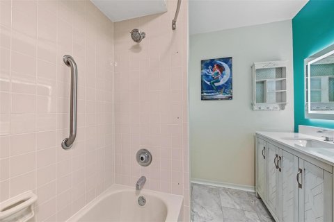 Villa ou maison à vendre à Tarpon Springs, Floride: 3 chambres, 124.4 m2 № 2396821 - photo 24