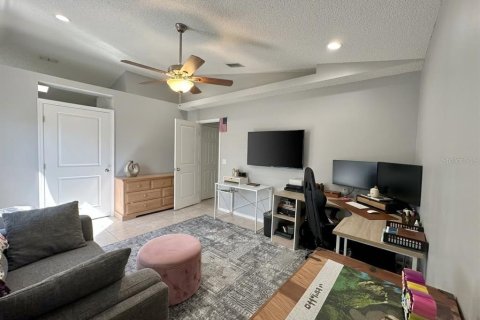 House in Maitland, Florida 3 bedrooms, 106.47 sq.m. № 2430916 - photo 14