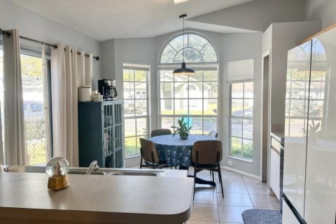 House in Maitland, Florida 3 bedrooms, 106.47 sq.m. № 2430916 - photo 7