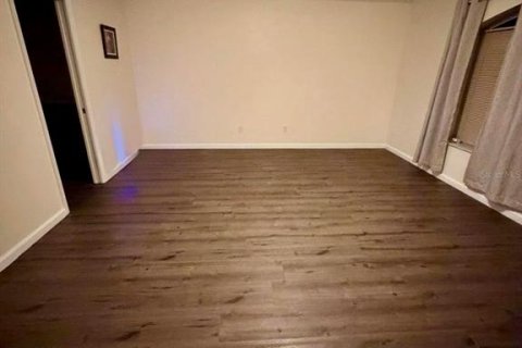 Villa ou maison à louer à Clermont, Floride: 3 chambres, 157.38 m2 № 2405295 - photo 7