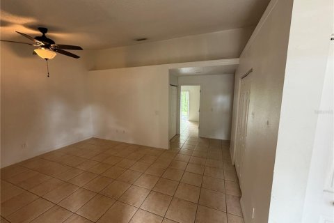 Apartment in Holly Hill, Florida 2 bedrooms, 102.75 sq.m. № 2391681 - photo 3