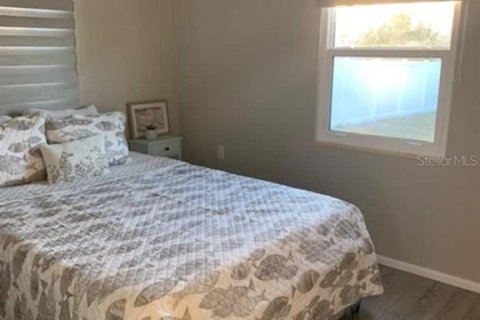 House in Englewood, Florida 2 bedrooms, 76.18 sq.m. № 1840501 - photo 11