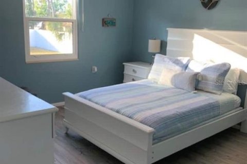 House in Englewood, Florida 2 bedrooms, 76.18 sq.m. № 1840501 - photo 10