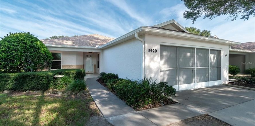 Casa en Ocala, Florida 3 dormitorios, 133.13 m2 № 1915578