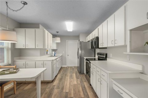 Casa en venta en Ocala, Florida, 3 dormitorios, 133.13 m2 № 1915578 - foto 9