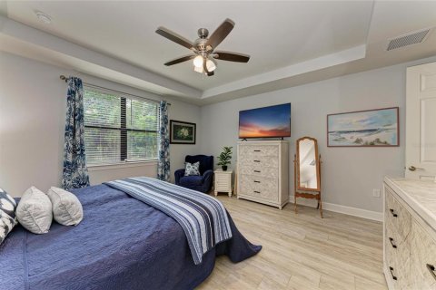 House in Bradenton, Florida 3 bedrooms, 266.35 sq.m. № 2229483 - photo 27