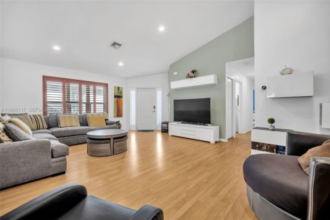 Купить виллу или дом в Бока-Ратон, Флорида 3 спальни, 135.82м2, № 2026697 - фото 16