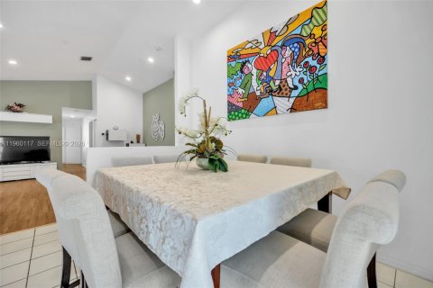 Купить виллу или дом в Бока-Ратон, Флорида 3 спальни, 135.82м2, № 2026697 - фото 21