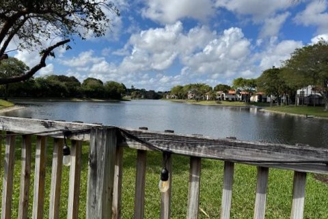 Casa en venta en Boca Raton, Florida, 3 dormitorios, 147.99 m2 № 2177281 - foto 2