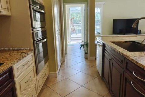 Casa en venta en Weston, Florida, 6 dormitorios, 414.07 m2 № 2087824 - foto 9