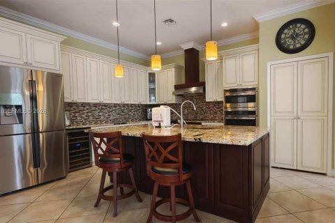 Casa en venta en Weston, Florida, 6 dormitorios, 414.07 m2 № 2087824 - foto 6