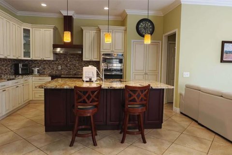 Casa en venta en Weston, Florida, 6 dormitorios, 414.07 m2 № 2087824 - foto 5