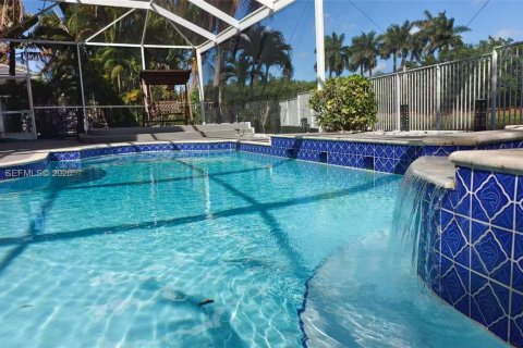 Casa en venta en Weston, Florida, 6 dormitorios, 414.07 m2 № 2087824 - foto 19