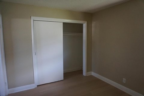 Appartement à louer à Riviera Beach, Floride: 2 chambres, 60.39 m2 № 2439408 - photo 12