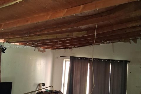 Villa ou maison à vendre à Miami, Floride: 2 chambres, 113.9 m2 № 2066615 - photo 6