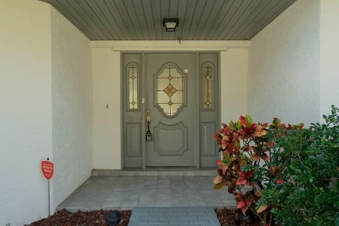 Casa en alquiler en Port St. Lucie, Florida, 3 dormitorios, 187.94 m2 № 2263899 - foto 2