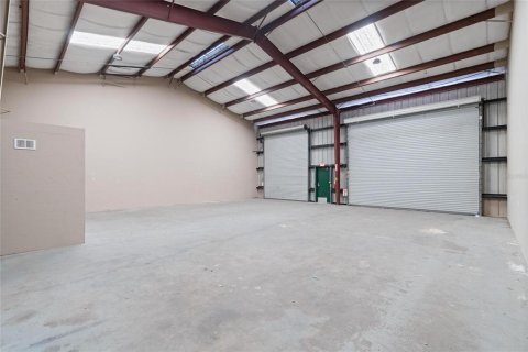 Commercial property in Tarpon Springs, Florida 620.12 sq.m. № 2239171 - photo 12