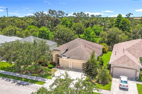 House in Ellenton, Florida 4 bedrooms, 206.43 sq.m. № 1806524 - photo 5