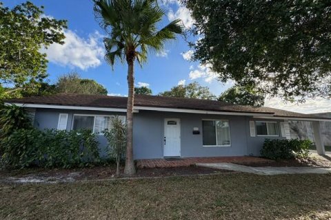 Casa en Boca Raton, Florida 3 dormitorios, 135.64 m2 № 2271724