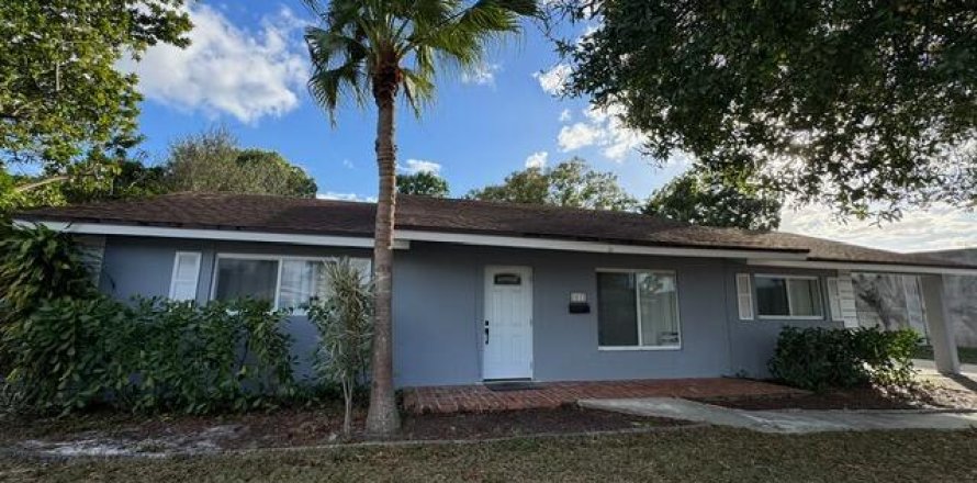 Casa en Boca Raton, Florida 3 dormitorios, 135.64 m2 № 2271724