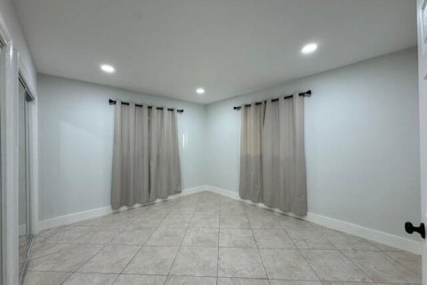 Casa en venta en Boca Raton, Florida, 3 dormitorios, 135.64 m2 № 2271724 - foto 15