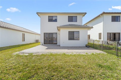 Villa ou maison à vendre à Ave Maria, Floride: 3 chambres, 181.25 m2 № 2330824 - photo 4