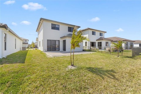 Villa ou maison à vendre à Ave Maria, Floride: 3 chambres, 181.25 m2 № 2330824 - photo 5