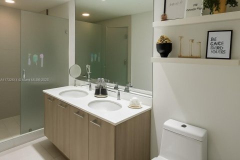 Condominio en venta en Miami, Florida, 1 dormitorio, 57.79 m2 № 1672345 - foto 13