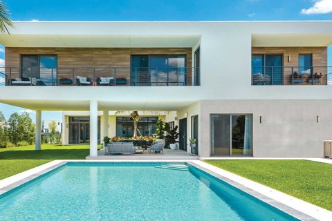 House in BOTANIKO WESTON in Weston, Florida 6 bedrooms, 505 sq.m. № 62542 - photo 1