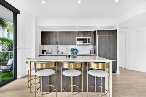 Condominio en venta en Miami, Florida, 2 dormitorios, 101.73 m2 № 2155011 - foto 14