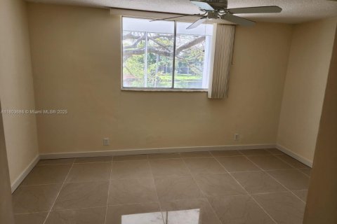 Condominio en alquiler en Deerfield Beach, Florida, 2 dormitorios, 96.62 m2 № 1688995 - foto 20