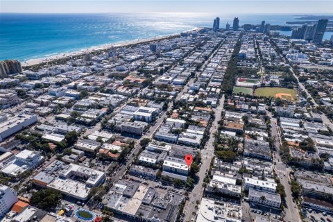 Condominio en venta en Miami Beach, Florida, 1 dormitorio, 57.13 m2 № 2090556 - foto 15