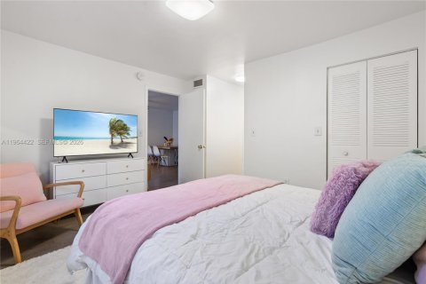 Condominio en venta en Miami Beach, Florida, 1 dormitorio, 57.13 m2 № 2090556 - foto 8