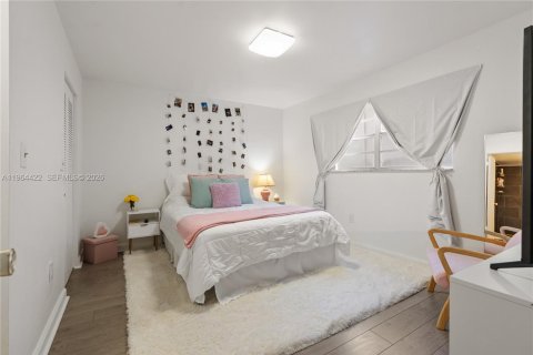 Condominio en venta en Miami Beach, Florida, 1 dormitorio, 57.13 m2 № 2090556 - foto 7