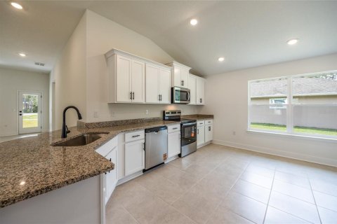 Villa ou maison à vendre à Palm Coast, Floride: 4 chambres, 174.84 m2 № 2226461 - photo 4