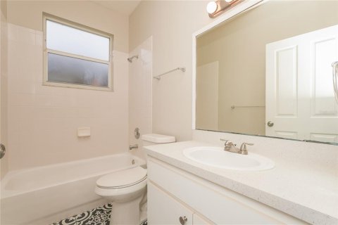 Casa en venta en Wesley Chapel, Florida, 3 dormitorios, 166.3 m2 № 1903707 - foto 13