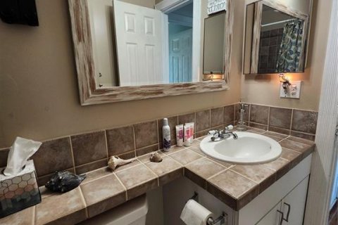 House in Clearwater, Florida 2 bedrooms, 70.88 sq.m. № 1831924 - photo 19