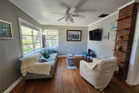 House in Clearwater, Florida 2 bedrooms, 70.88 sq.m. № 1831924 - photo 8