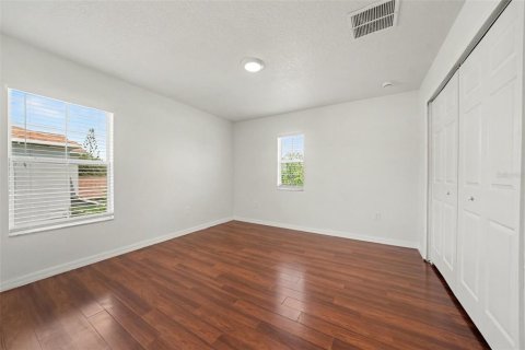 Villa ou maison à vendre à Kissimmee, Floride: 3 chambres, 244.61 m2 № 2308386 - photo 22
