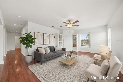 Villa ou maison à vendre à Kissimmee, Floride: 3 chambres, 244.61 m2 № 2308386 - photo 7