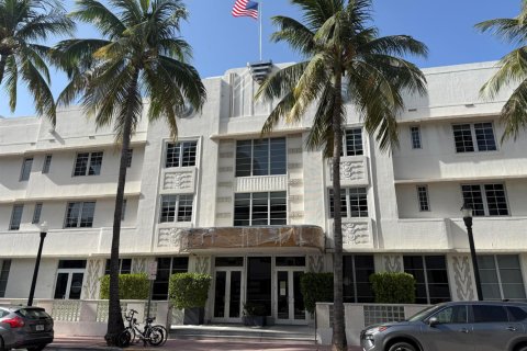 Apartment in Miami Beach, Florida 1 bedroom, 55.37 sq.m. № 2174127 - photo 18