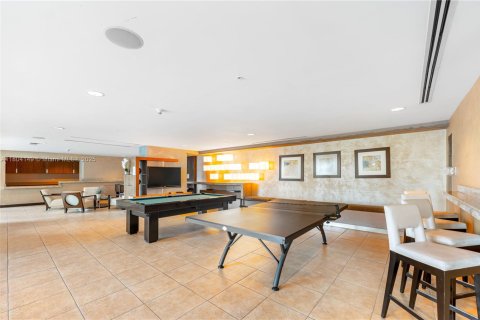 Condo in Miami, Florida, 3 bedrooms  № 1864221 - photo 29