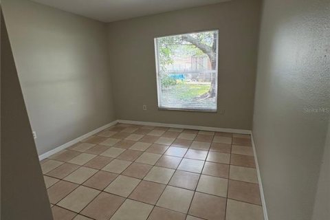 House in Kissimmee, Florida 3 bedrooms, 145.48 sq.m. № 2216726 - photo 18
