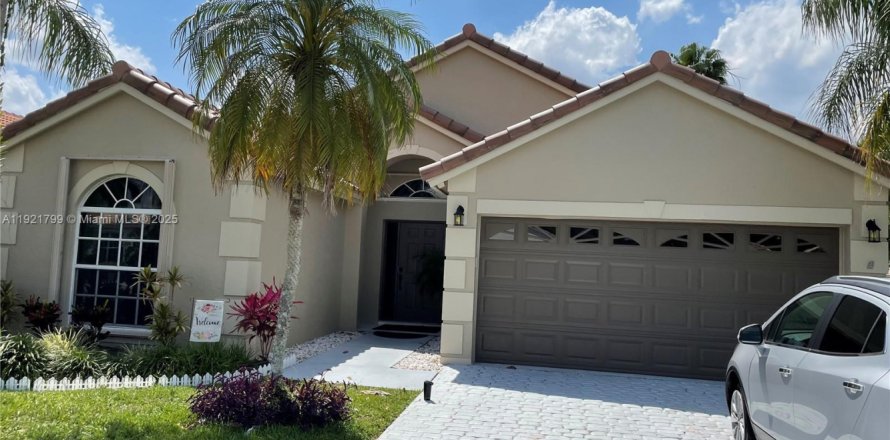 Villa ou maison à Wellington, Floride 3 chambres, 130.81 m2 № 1975716