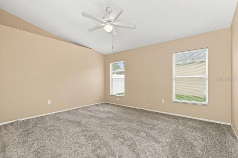 Villa ou maison à louer à Wesley Chapel, Floride: 4 chambres, 179.86 m2 № 2407033 - photo 8