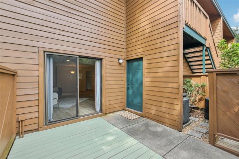 Copropriété à louer à Palm Harbor, Floride: 2 chambres, 97.55 m2 № 2432800 - photo 2