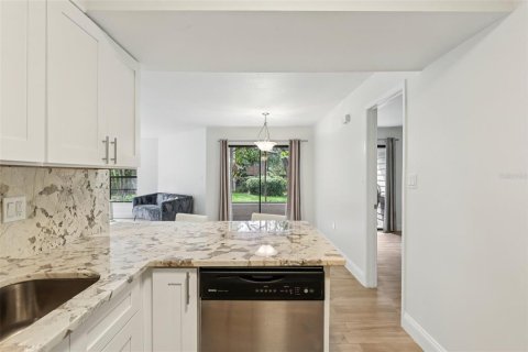 Copropriété à louer à Palm Harbor, Floride: 2 chambres, 97.55 m2 № 2432800 - photo 17