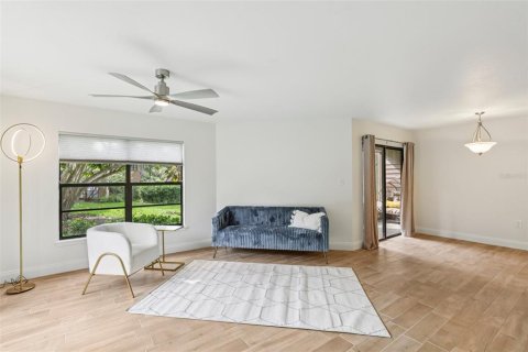 Copropriété à louer à Palm Harbor, Floride: 2 chambres, 97.55 m2 № 2432800 - photo 4